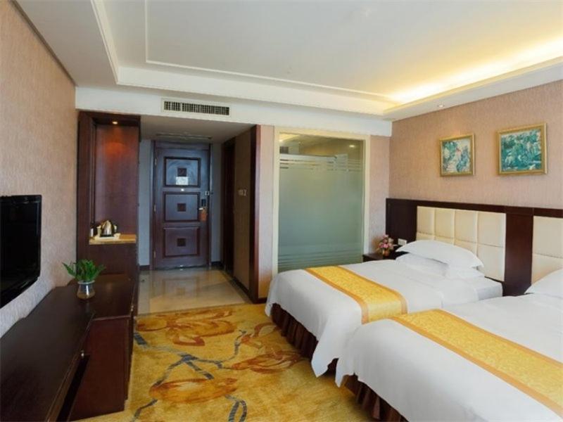 Vienna Hotel Lufeng Peopole Road Екстериор снимка