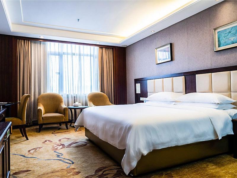 Vienna Hotel Lufeng Peopole Road Екстериор снимка
